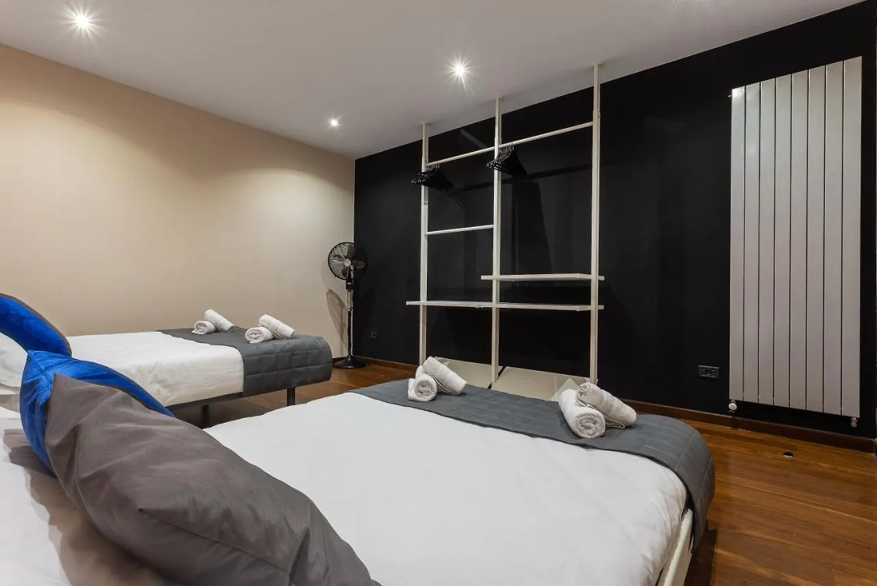 דירה ברצלונה City Center Private Zen House With Pool, Garden