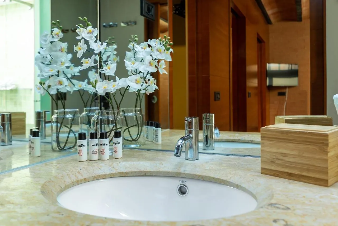 דירה ברצלונה City Center Private Zen House With Pool, Garden ספרד